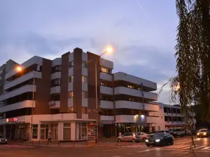 Hotel Europolis