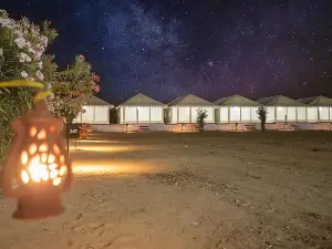 Ozaki Desert Camp