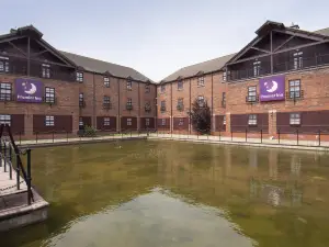 Milton Keynes Sw(Furzton Lake)