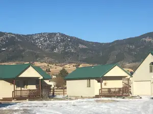 Sleepy J Cabins