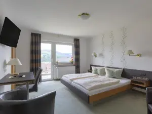 루카이 호텔 & 레스토랑