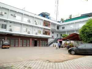 Kalyan Tourist Home