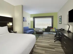 โรงแรม ฮอลิเดย์ อินน์ เอ็กซ์เพรส แอนด์ สวีทส์ บรูคเชียร์ - เคที ฟรีเวย์ บาย IHG