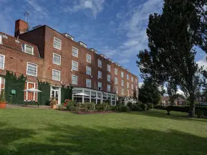 Best Western Welwyn Garden City Homestead Court Hotel