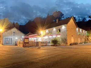 La Vieille Auberge du Lac