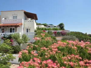 Castri Village Hotel