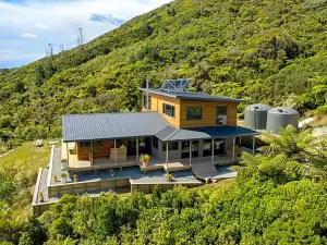 Tasman Sea Retreat