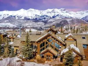 Mountain Lodge Telluride