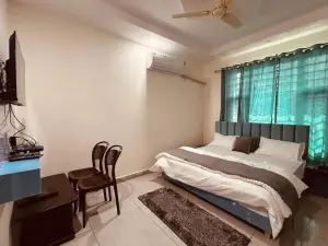 Goroomgo Bhanu Palace Rudraprayag
