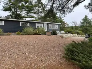 Beautiful waterfront property