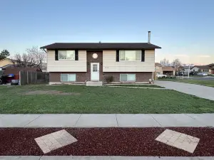 Extended Stay near HAFB in Roy