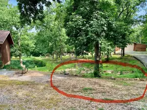 Enjoy Fall Serenity on Our Woodland Retreat with Boat Parking Near Truman Lake