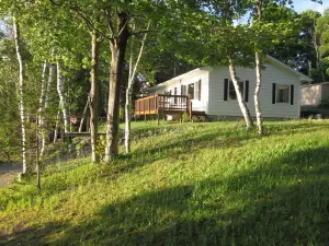 Sunkissed Cottage, Presque Isle MI
