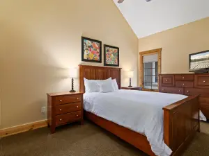 Premier Lakefront Views on Gull Lake - Open Floorplan with Beautiful Views