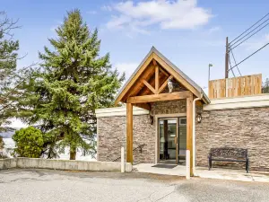 Cozy Cottage by the Lakeshore #4