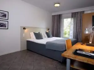 Adels Hotel