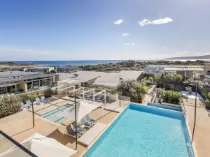 Smiths Beach Resort