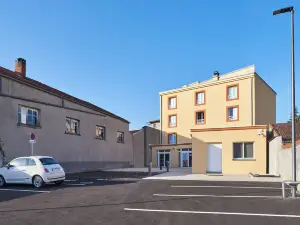 Originals Boutique, Hôtel Larivaut, Puy-Guillaume