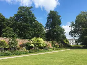 Ballyscullion Park Courtyard Cottages