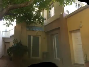 679 Inn Apart Hotel