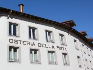 호텔 오스테리아 델라 피스타