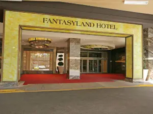 Fantasyland Hotel