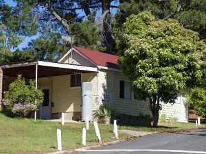 Rainbow Pines Tourist Caravan Park