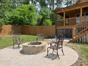 Lakefront Oasis with Private Boat Dock on Lake Palestine