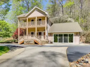 Riverfront Hayesville Retreat Fishing and Kayaking!