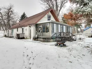 Big Stone Lake Retreat ~ 7 Mi to Browns Valley!