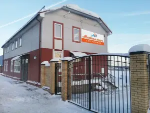 Mini-Otel Metallurg