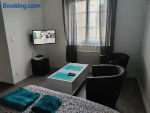 Studio Bis Proche Centre Ville et Canal à Montargis