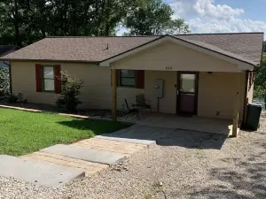 Spectacular Lake View!  Cozy Lake Front Home w/Kayaks, Great Wifi, Pet Friendly!