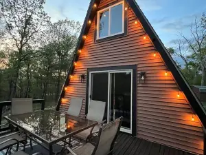 Secluded A Frame Cabin Close Dells, Brand New Hot Tub, Firepit, Grill.