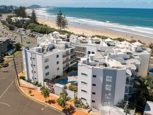 Grand Palais Boolarong Beachside Apartments