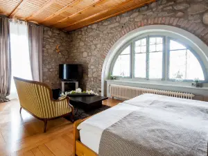 Hotel Acacia