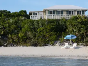 Peace & Plenty Island Cottages