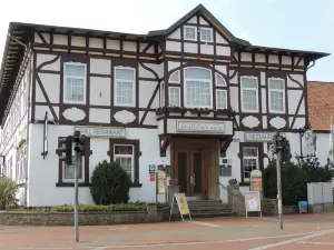 Deutsches Haus Hotel- und Gaststätten-Betriebs GmbH