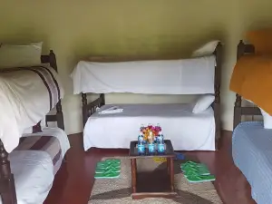 The Great Circle Lodge - Hostel