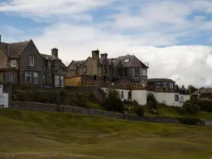 Golf View Hotel