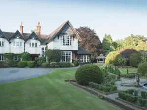 Mere Court Hotel