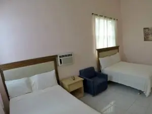 La Cayenna Hôtel et Restaurant