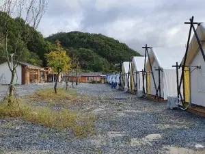 경호강변오토캠핑장