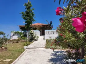Villa Thea
