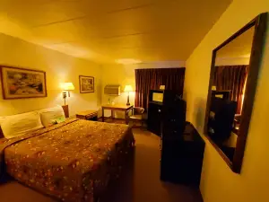 Morris Grand Hotel and Conference Center