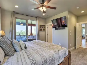 Spacious Resort Cabin in Manti-La SAL Mtns!