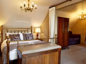 The Coleshill by Greene King Inns