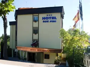 ホテル ドゥエ ピーニ