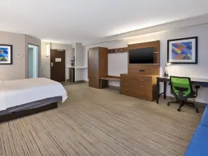 Holiday Inn Express Waldorf