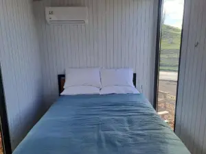 Henge Cabin by Tiny Away
